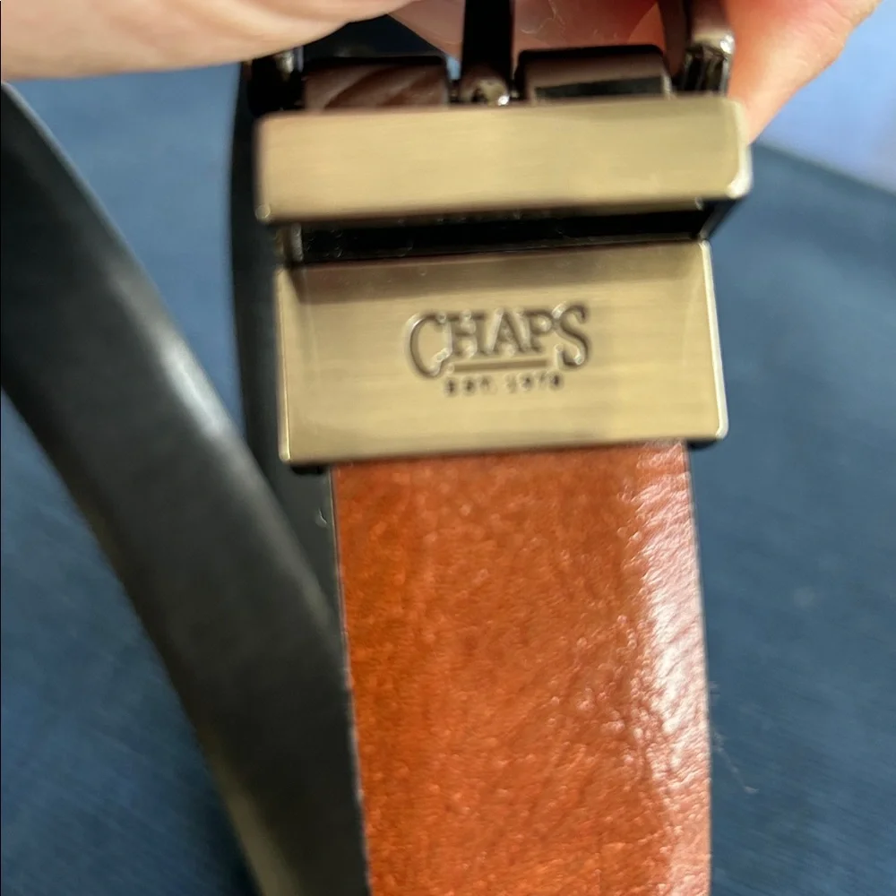 Chaps stylish reversible